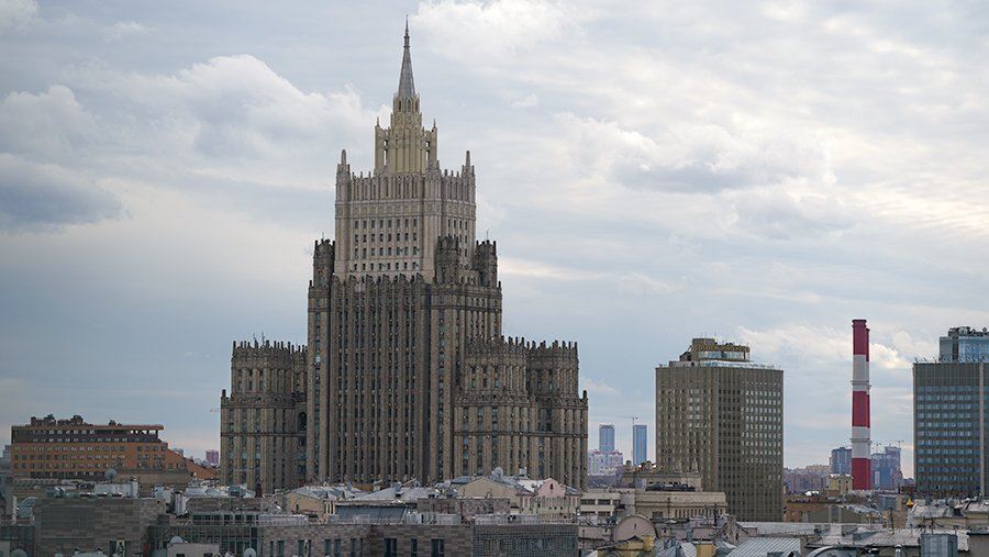 МИД РФ заявил о противостоянии России НАТО и Украине в одиночку